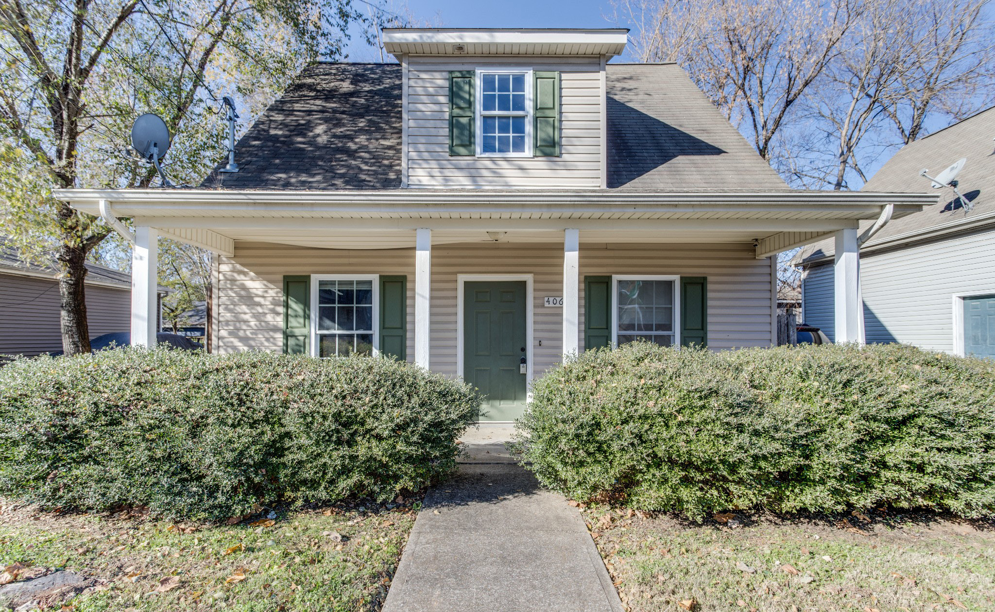 406 S University Street Murfreesboro before renovation