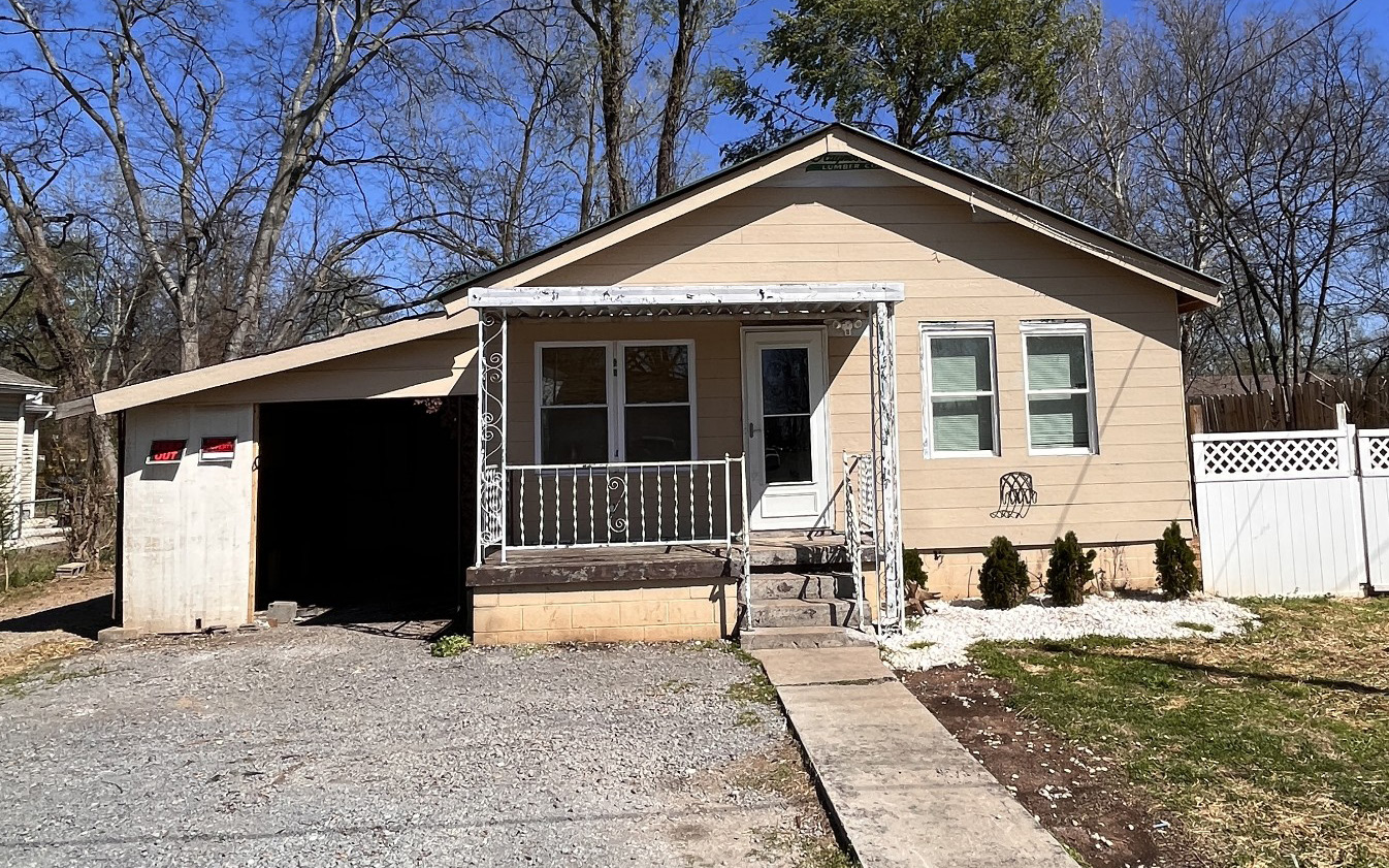 515 Mason Court Murfreesboro before renovation